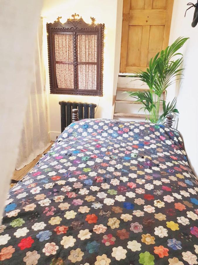 Roselina Hotel Hastings Bagian luar foto